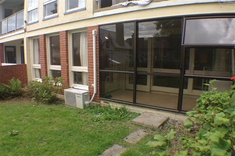 Photo of property in 3/46 Queen Street, North Dunedin, Dunedin, 9016