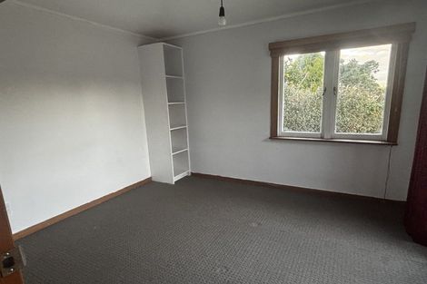 Photo of property in 18 Omokoroa Road, Omokoroa, 3114