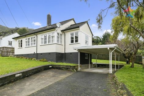 Photo of property in 71 Wilkie Crescent, Naenae, Lower Hutt, 5011