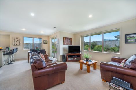 Photo of property in 96 Stirling Drive, Morrinsville, 3300