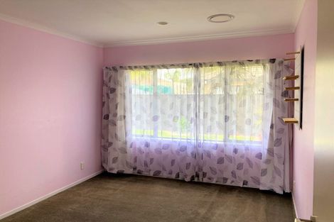 Photo of property in 25 Girvan Terrace, Wattle Downs, Auckland, 2103