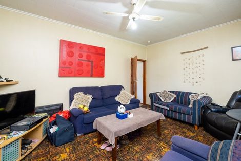 Photo of property in 323 Clifton Road, Te Awanga, 4102