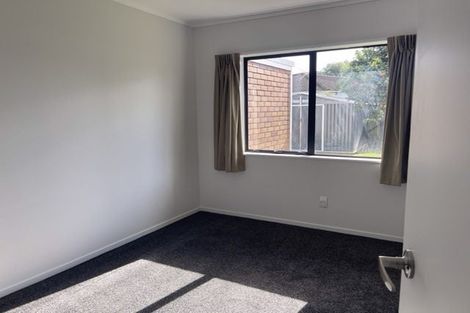 Photo of property in 1/18 Ross Martin Court, Conifer Grove, Takanini, 2112