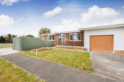 Photo of property in 2 Katene Street, West End, Palmerston North, 4412