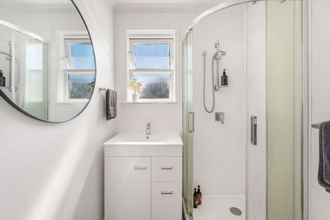 Photo of property in 112 Geddis Avenue, Maraenui, Napier, 4110