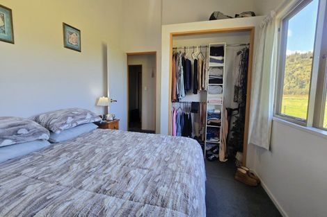 Photo of property in 711b La Fontaine Road, Harihari, 7884