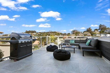 Photo of property in 83a William Bayes Place, Red Beach, 0932