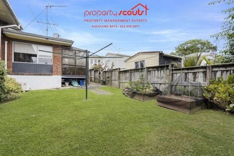 Photo of property in 2/41 Mason Street, New Lynn, Auckland, 0600