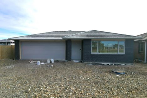 Photo of property in 9 Moemoea Avenue, Kumeu, 0810