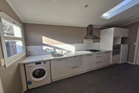 Photo of property in 101 Fulford Street, New Plymouth, 4310