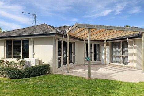 Photo of property in 8 Nielsen Gardens, Rototuna, Hamilton, 3210