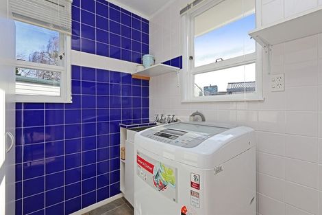 Photo of property in 30 Skerrett Crescent, Tamatea, Napier, 4112