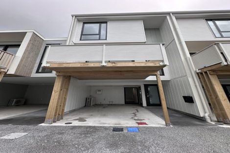 Photo of property in 32 Houhere Street, Paraparaumu, 5032