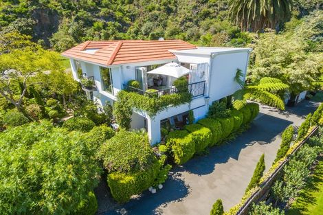 Photo of property in 256 Main Road, Moncks Bay, Christchurch, 8081