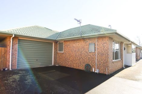 Photo of property in 2/77 Fairfield Avenue, Addington, Christchurch, 8024