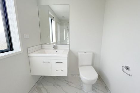 Photo of property in 10a Claridge Street, Glen Eden, Auckland, 0602