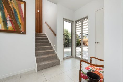 Photo of property in 24a Sunbrae Grove, Mount Maunganui, 3116