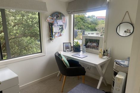 Photo of property in 37e Ngaio Road, Kelburn, Wellington, 6012