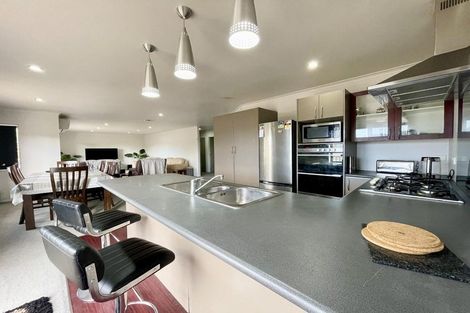 Photo of property in 10a Kororako Grove, Whalers Gate, New Plymouth, 4310