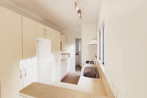 Photo of property in 3 Adams Place, Te Kamo, Whangarei, 0112