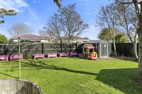 Photo of property in 17 Kingston Street, Boulcott, Lower Hutt, 5011