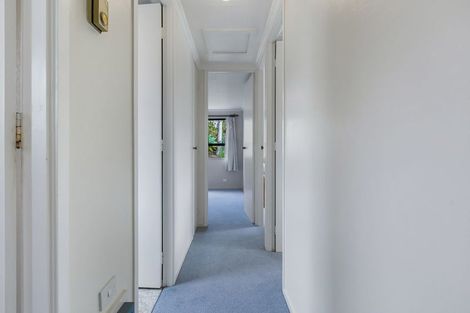 Photo of property in 53 Stratford Drive, Cable Bay, 0420