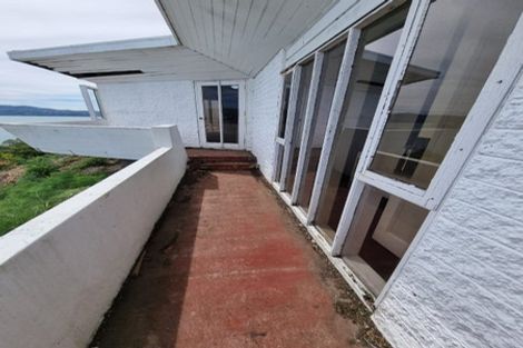 Photo of property in 9 Rangitane Street, Maupuia, Wellington, 6022