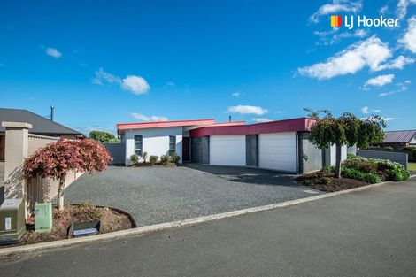 Photo of property in 22 Kura Place, Mosgiel, 9024