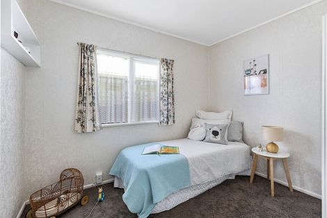 Photo of property in 167a Sutherland Road, Lyall Bay, Wellington, 6022