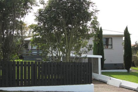 Photo of property in 8 Hughson Street, Waitara, 4320