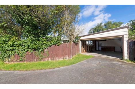 Photo of property in 2/162 Universal Drive, Henderson, Auckland, 0610