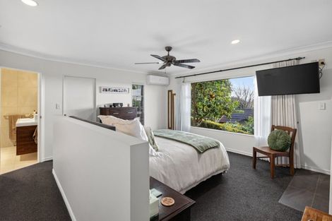Photo of property in 30 Amberley Crescent, Bethlehem, Tauranga, 3110