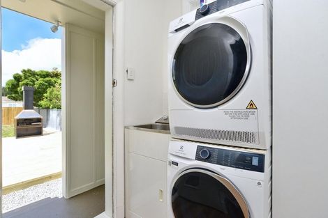 Photo of property in 4 Lindon Street, Rangiora, 7400