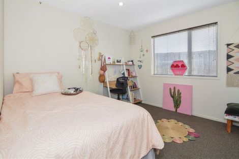 Photo of property in 105 Isabella Drive, Pukekohe, 2120