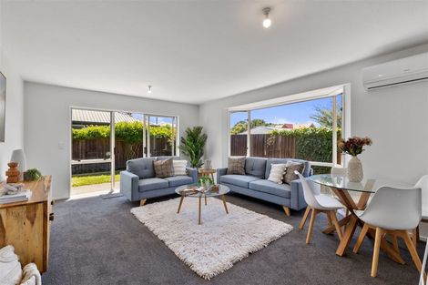 Photo of property in 3/200 Wainoni Road, Avondale, Christchurch, 8061