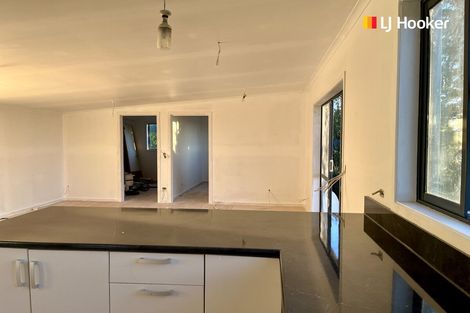 Photo of property in 27 Nore Street, Waihola, Milton, 9073