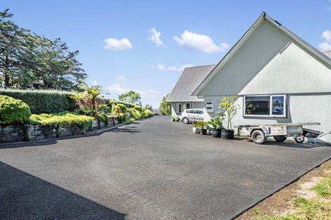 Photo of property in 221 Amreins Road, Taupaki, Henderson, 0782