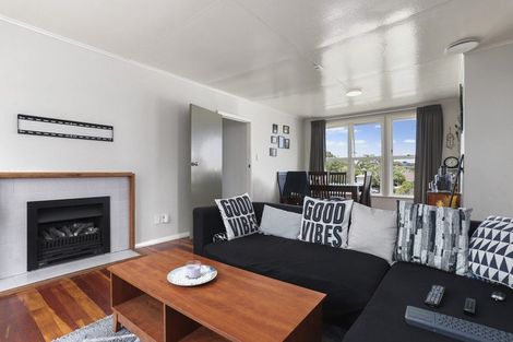 Photo of property in 4a Shoreham Street, Avondale, Auckland, 0600