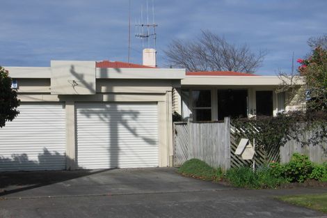 Photo of property in 18 Buick Crescent, Awapuni, Palmerston North, 4412