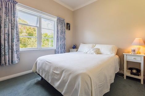 Photo of property in 42 Domain Road, Otaki, 5512