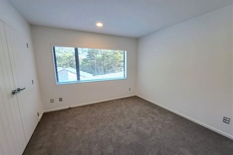 Photo of property in 10 Tagish Way, Orewa, 0931