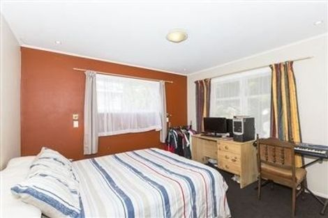 Photo of property in 56 Harbour View Road, Harbour View, Lower Hutt, 5010