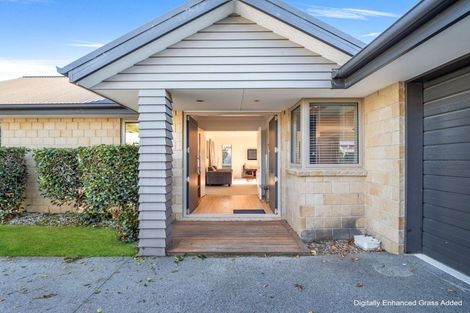 Photo of property in 12 Hawthorn Mews, Rangiora, 7400