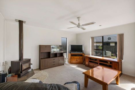 Photo of property in 43 Stevenson Road, Clarks Beach, 2122