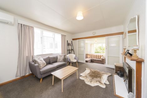 Photo of property in 24 Manchester Street, Takaro, Palmerston North, 4412