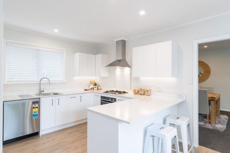 Photo of property in 32 Field Street, Silverstream, Upper Hutt, 5019