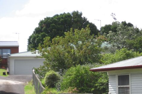 Photo of property in 34 Japonica Drive, Beach Haven, Auckland, 0626