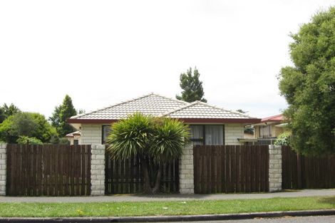 Photo of property in 1/3 Arran Crescent, Woolston, Christchurch, 8062