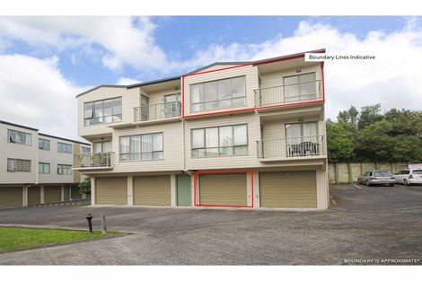 Photo of property in The Haven, 39/120 Beach Haven Road, Beach Haven, Auckland, 0626