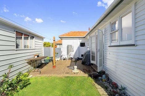 Photo of property in 12 Anzac Road, Gate Pa, Tauranga, 3112